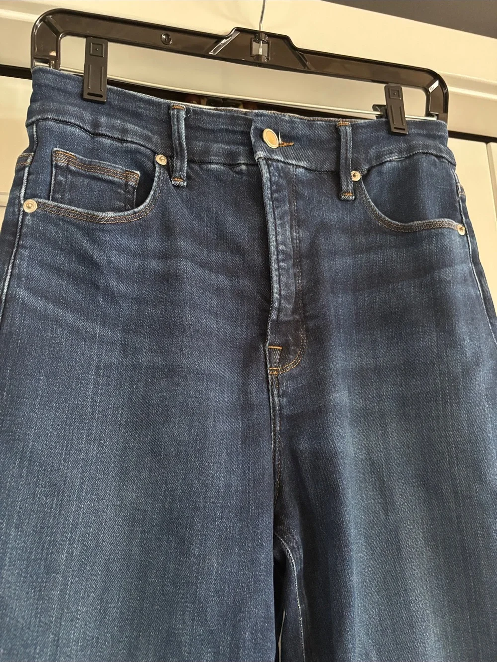 Good American Good True Straight Jeans Super High-Rise 32” Inseam Size 29 or 8